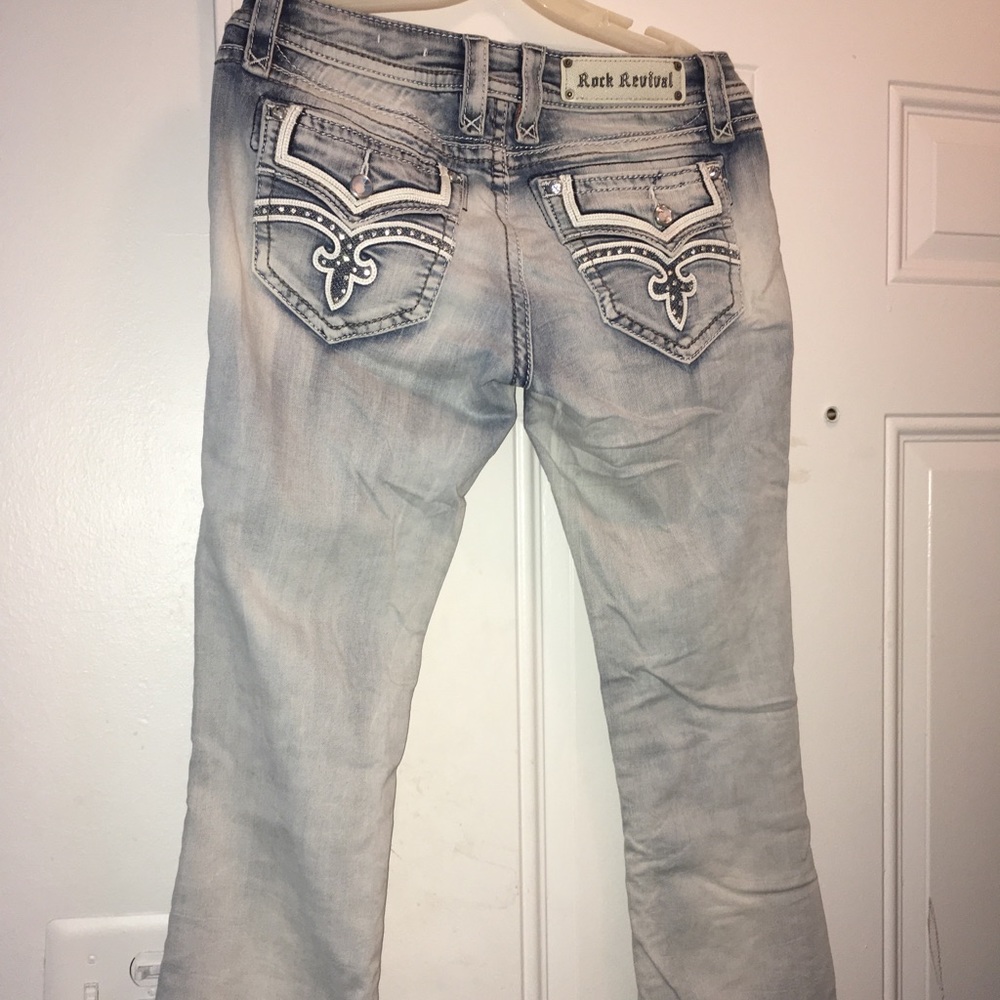 Buckle rock revival jeans